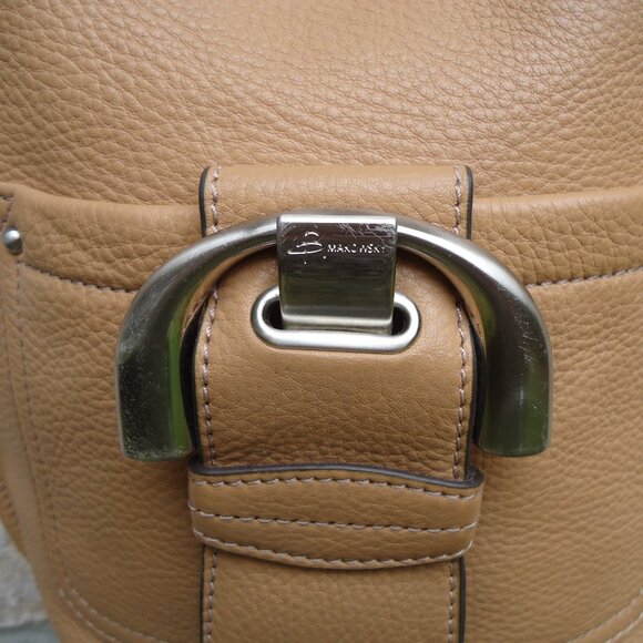 B. Makowsky designer pebble leather crossbody bag/ purse. - Picture 5 of 16